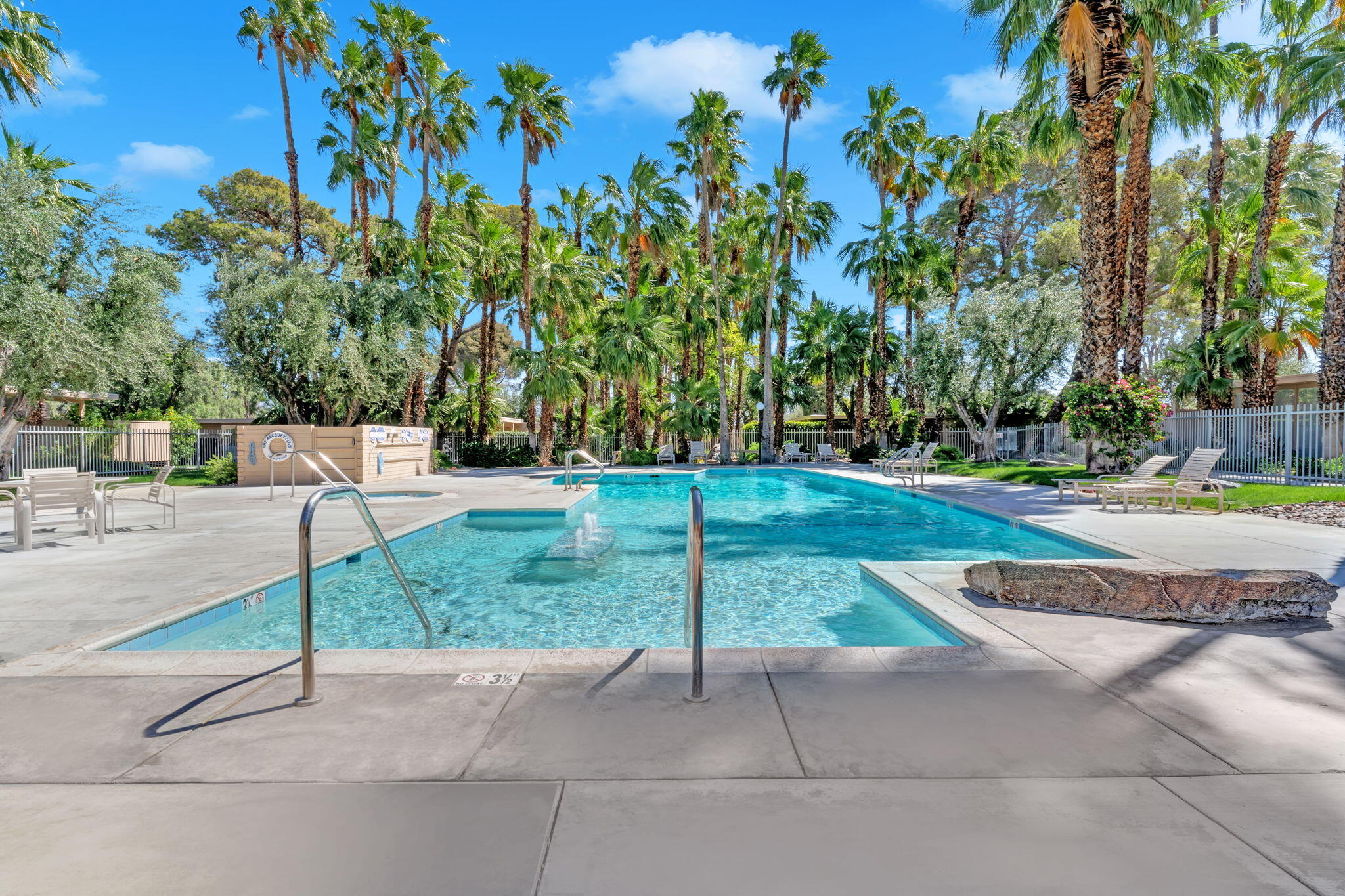360 Cabrillo Road, Unit 103 Palm Springs, CA 92262 - Photo 44 of 50 43-web-or-mls-_DSC2060
