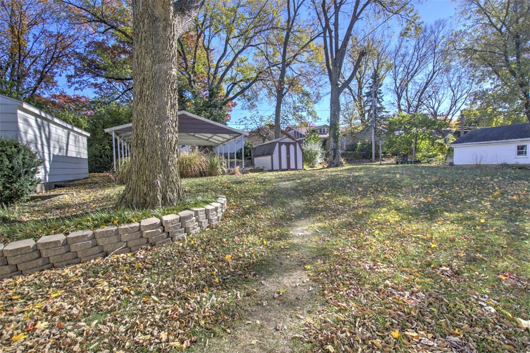 246 Oakdale Boulevard Decatur, IL 62522 - Photo 20 of 23 Gallery Image 20