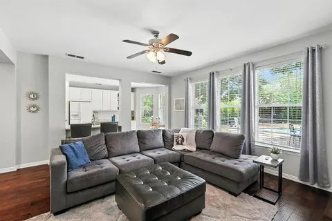 $645,000 | 3501 Devonshire Court, Flower Mound, TX 75022