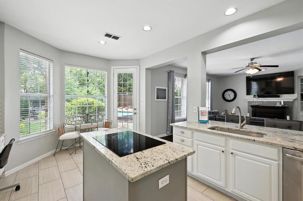 3501 Devonshire Court Flower Mound, TX 75022 - Photo 16 of 40