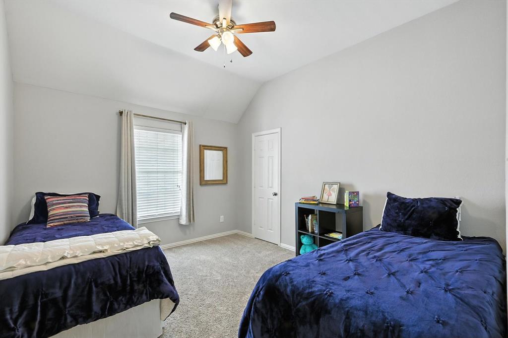 3501 Devonshire Court Flower Mound, TX 75022 - Photo 29 of 40 Upstairs bedroom 2