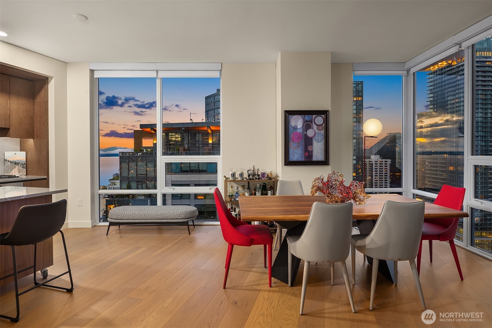 121 Stewart Street, Unit 2501 Seattle, WA 98101 - Photo 5 of 40