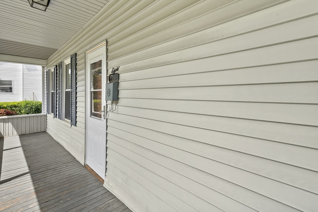 8 Royal Road Worcester, MA 01603 - Photo 2 of 42 Gallery Image 2