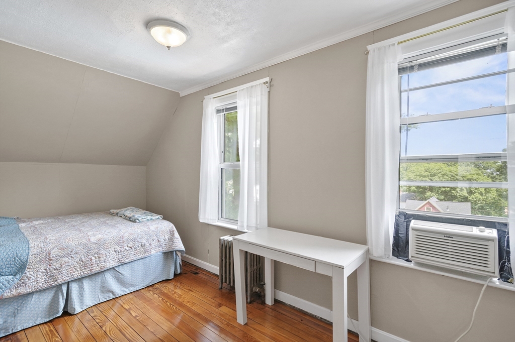 8 Royal Road Worcester, MA 01603 - Photo 23 of 42 Gallery Image 23