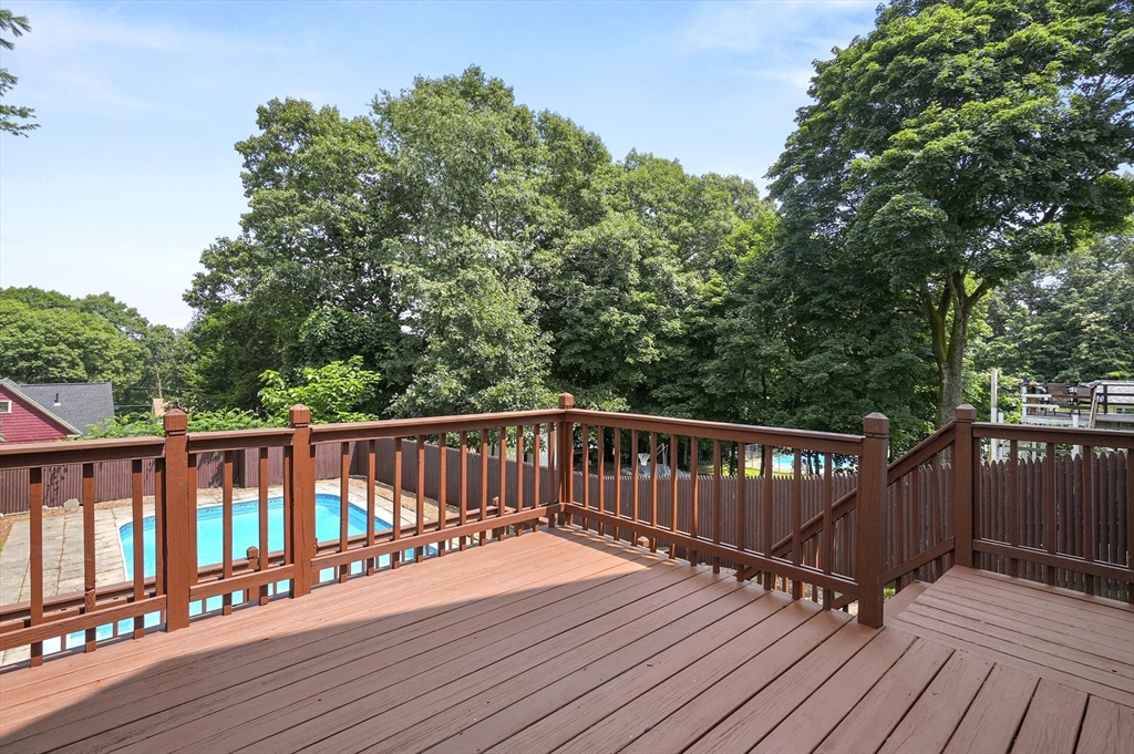 8 Royal Road Worcester, MA 01603 - Photo 30 of 42 Gallery Image 30
