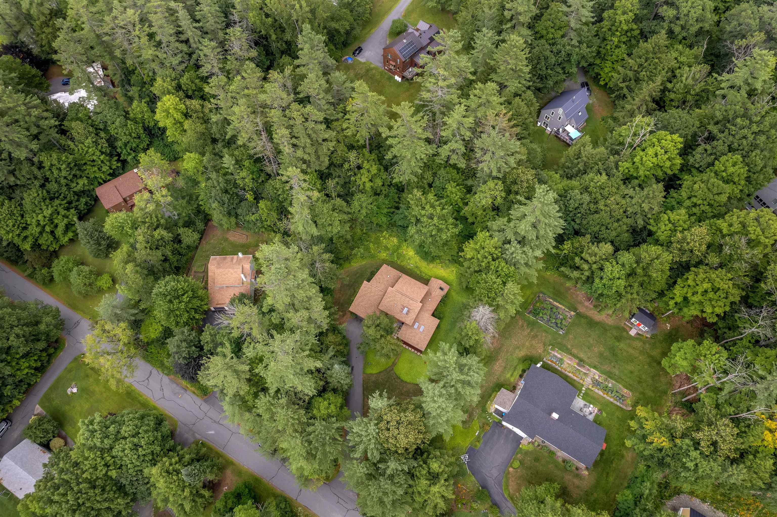 8 Haskins Road Hanover, NH 03755 - Photo 37 of 39