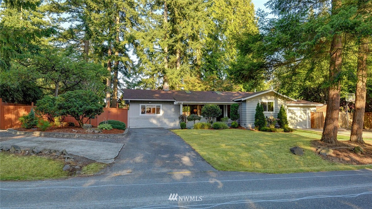 21524 Meridian Drive Southeast Bothell, WA 98021 - Photo 3 of 21