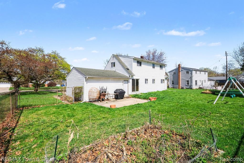 308 Old Bridge Road Grand Blanc, MI 48439 - Photo 26 of 37 Gallery Image 26