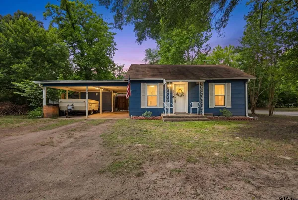 $135,000 | 201 Mallory Street, Lindale, TX 75771