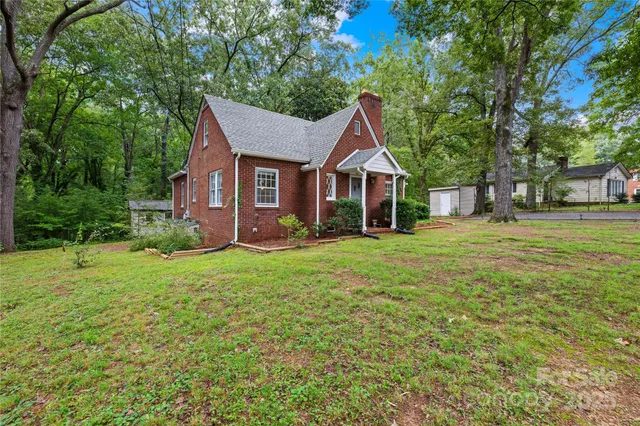 $259,000 | 390 Park Road, Albemarle, NC 28001