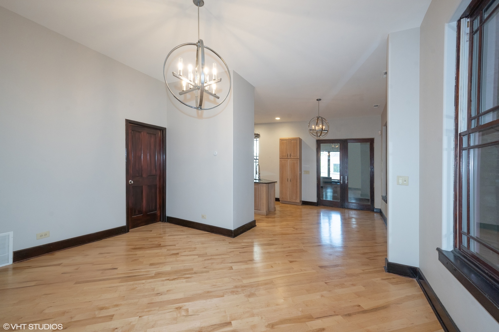 1306 West Fillmore Street, Unit 2 Chicago, IL 60607 - Photo 6 of 18 a view of a hallway with wooden floor