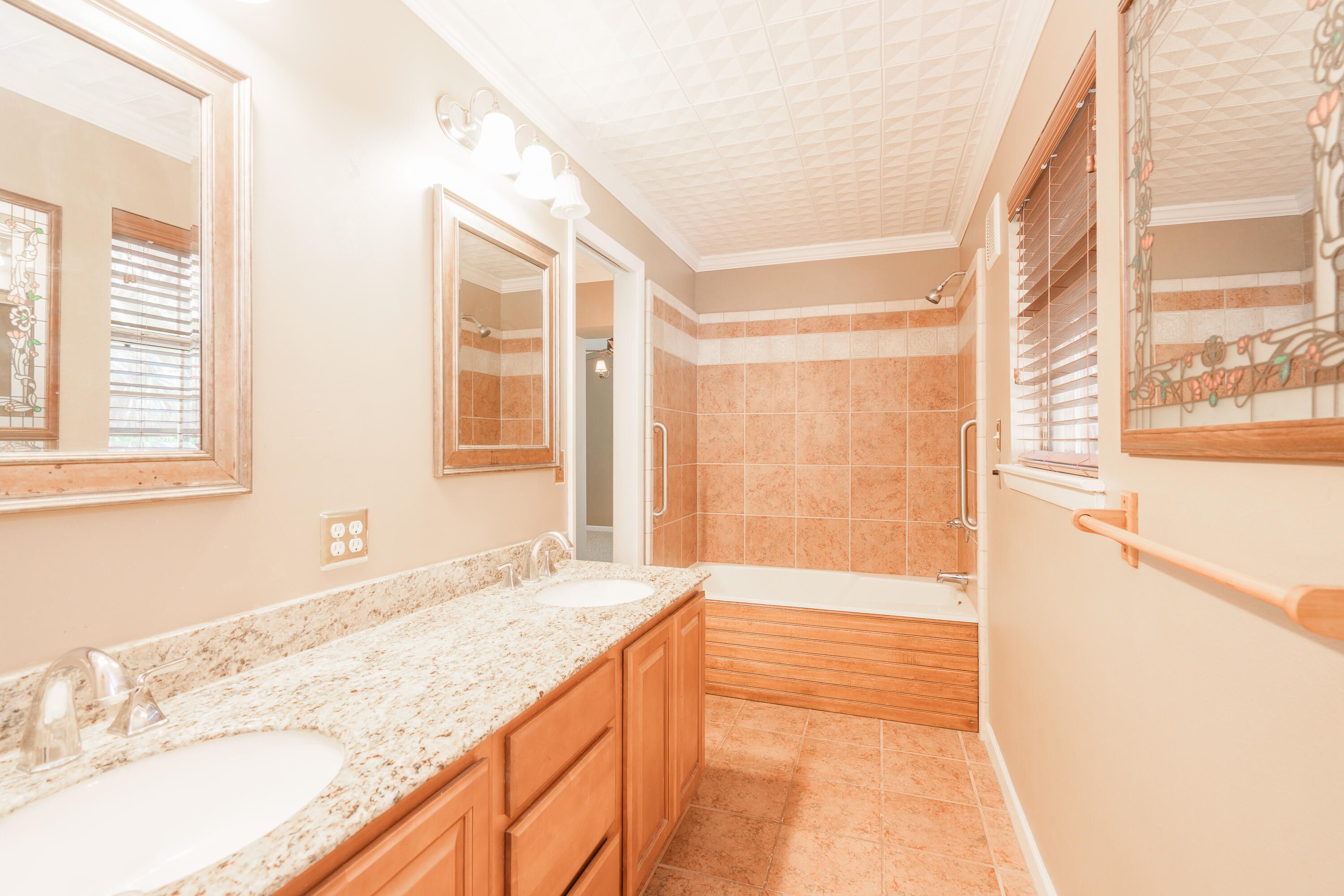 507 Ross Road Fort Walton Beach, FL 32547 - Photo 35 of 56 507 Ross-46