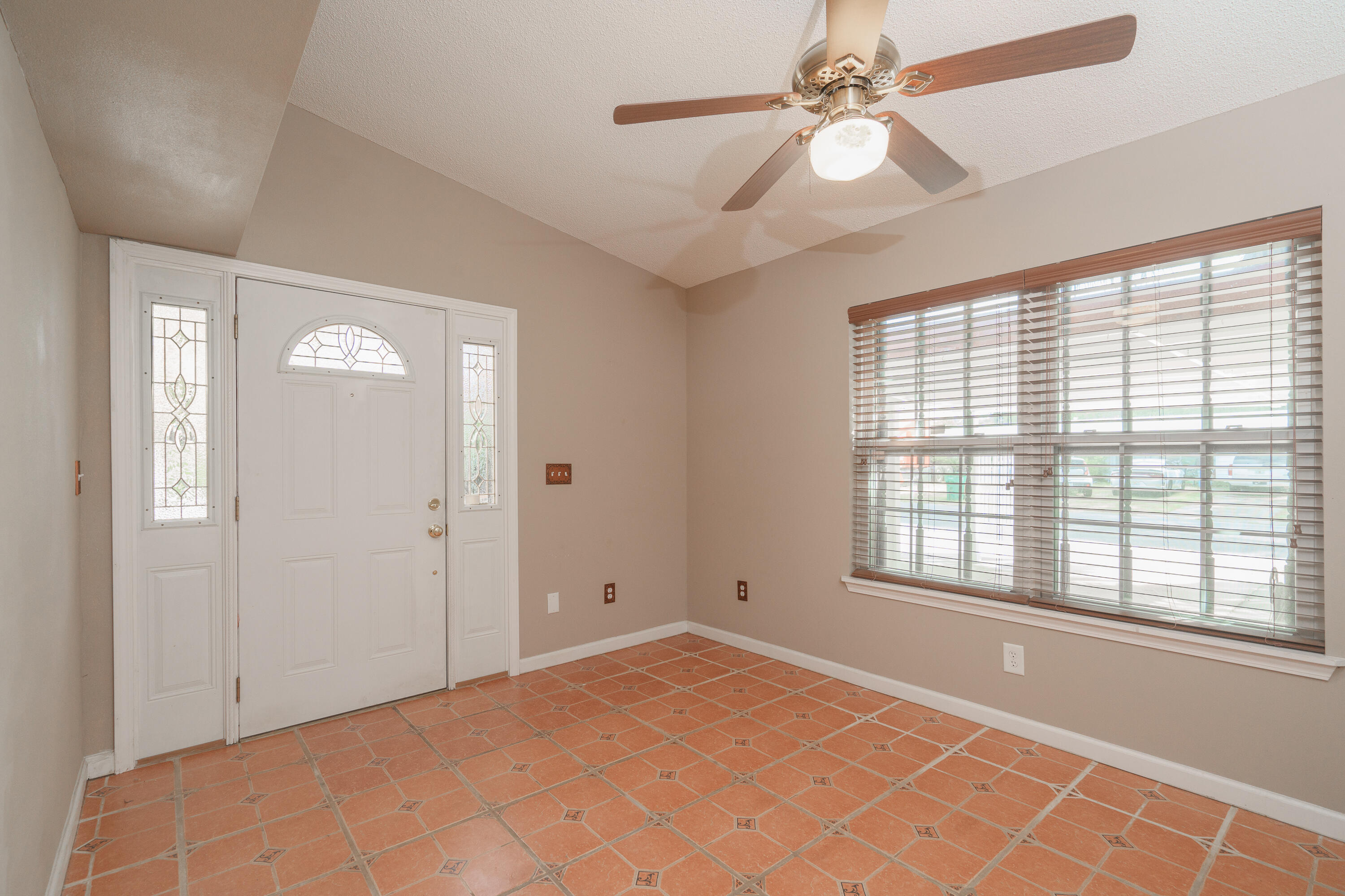 507 Ross Road Fort Walton Beach, FL 32547 - Photo 6 of 56 507 Ross-6