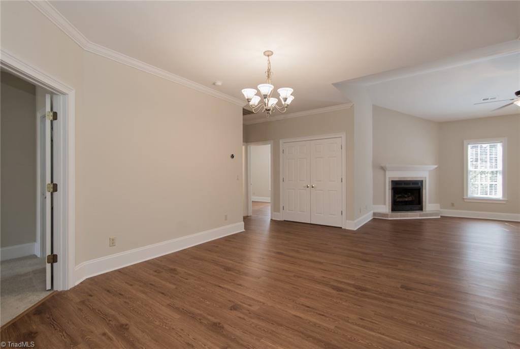 6136 Stadium Ridge Court Clemmons, NC 27012 - Photo 3 of 26 Gallery Image 3