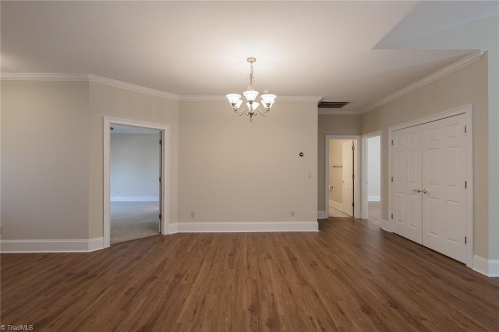 6136 Stadium Ridge Court Clemmons, NC 27012 - Photo 5 of 26 Gallery Image 5