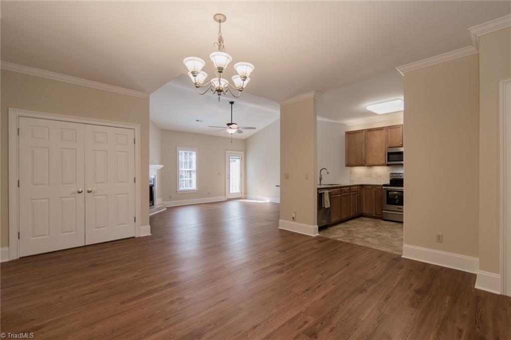6136 Stadium Ridge Court Clemmons, NC 27012 - Photo 9 of 26 Gallery Image 9