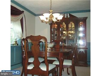 2702 East Orvilla Road Hatfield, PA 19440 - Photo 7 of 12 Dining Room