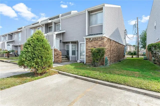 $125,000 | 169 Avant Garde Circle, Unit 169, Kenner, LA 70065