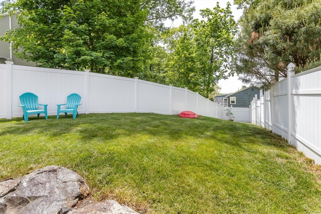 14 Endicott Place, Unit 14 Canton, MA 02021 - Photo 22 of 23