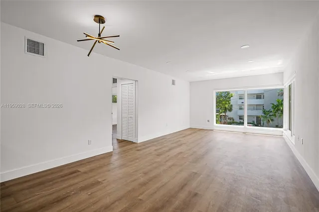 $2,800 | 3661 Northeast 170th Street, Unit 2, North Miami Beach, FL 33160