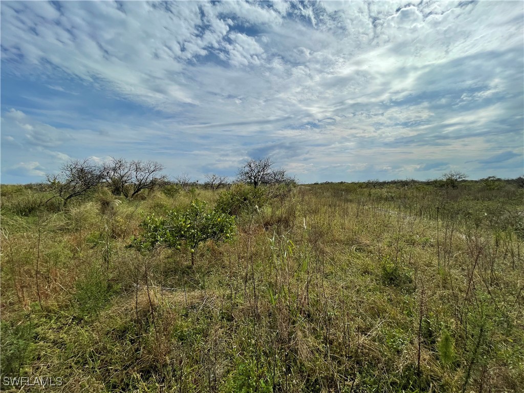 5th Road LaBelle, FL 33935 - Photo 4 of 6 a view of an ocean