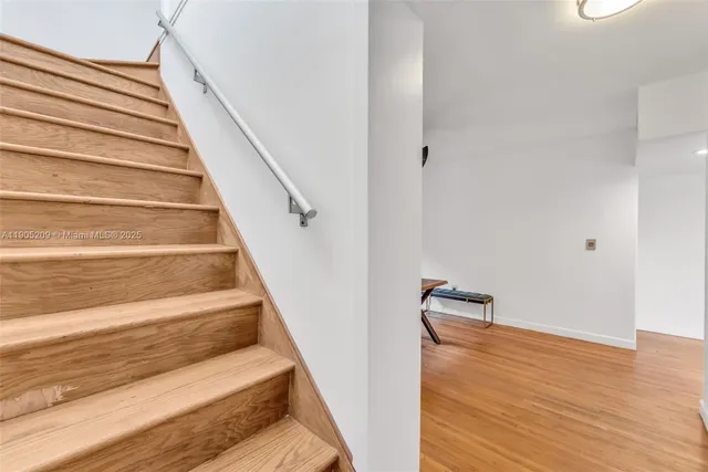 $1,549,000 | 971 Northeast 116th Street, Biscayne Park, FL 33161