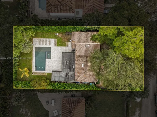 $1,549,000 | 971 Northeast 116th Street, Biscayne Park, FL 33161