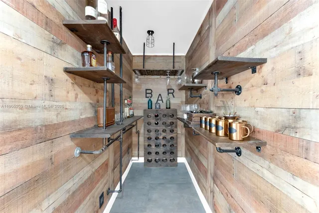 $1,549,000 | 971 Northeast 116th Street, Biscayne Park, FL 33161