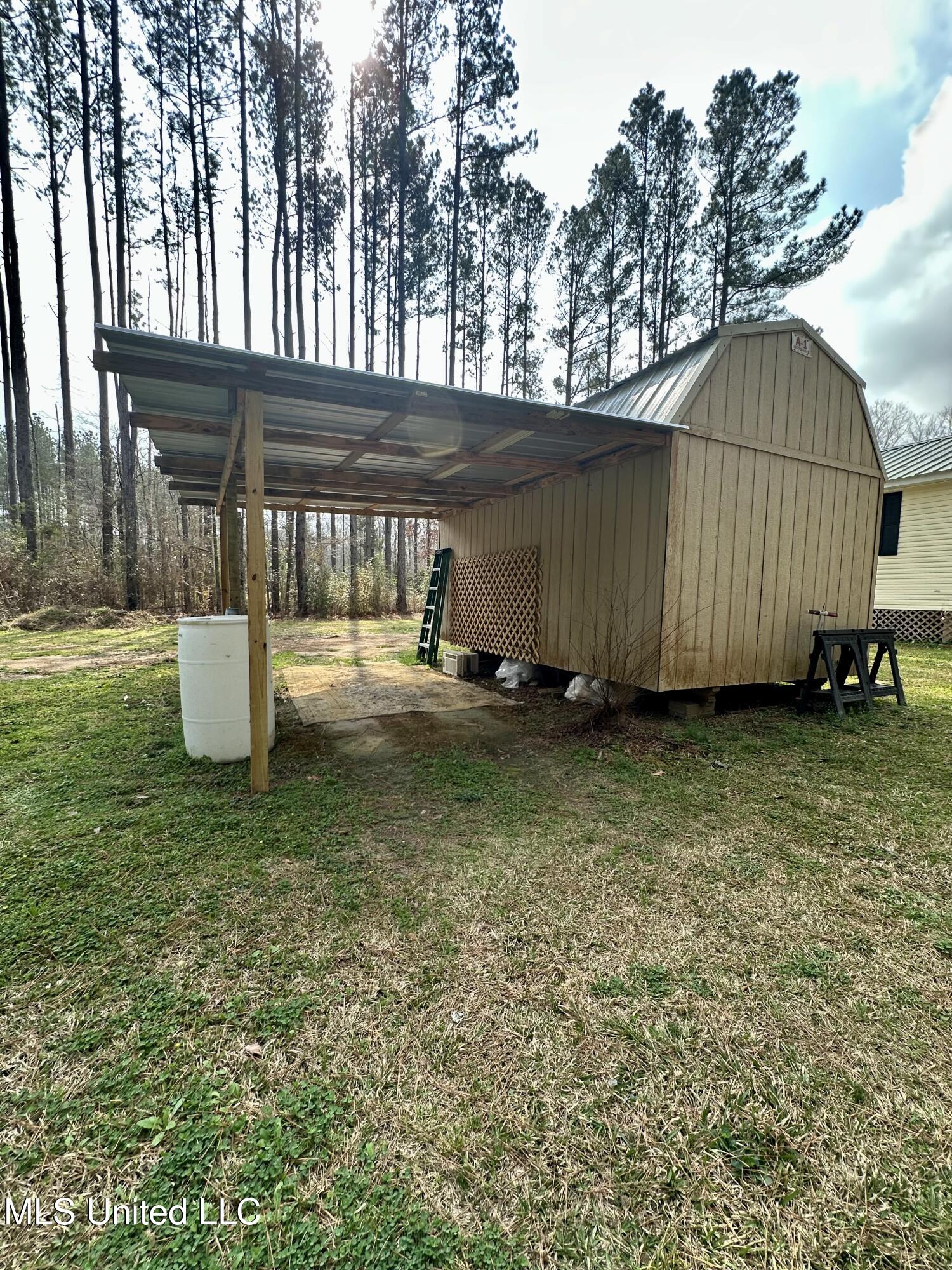 2062-2063 Lazy Creek Road Summit, MS 39666 - Photo 25 of 61 IMG_4661