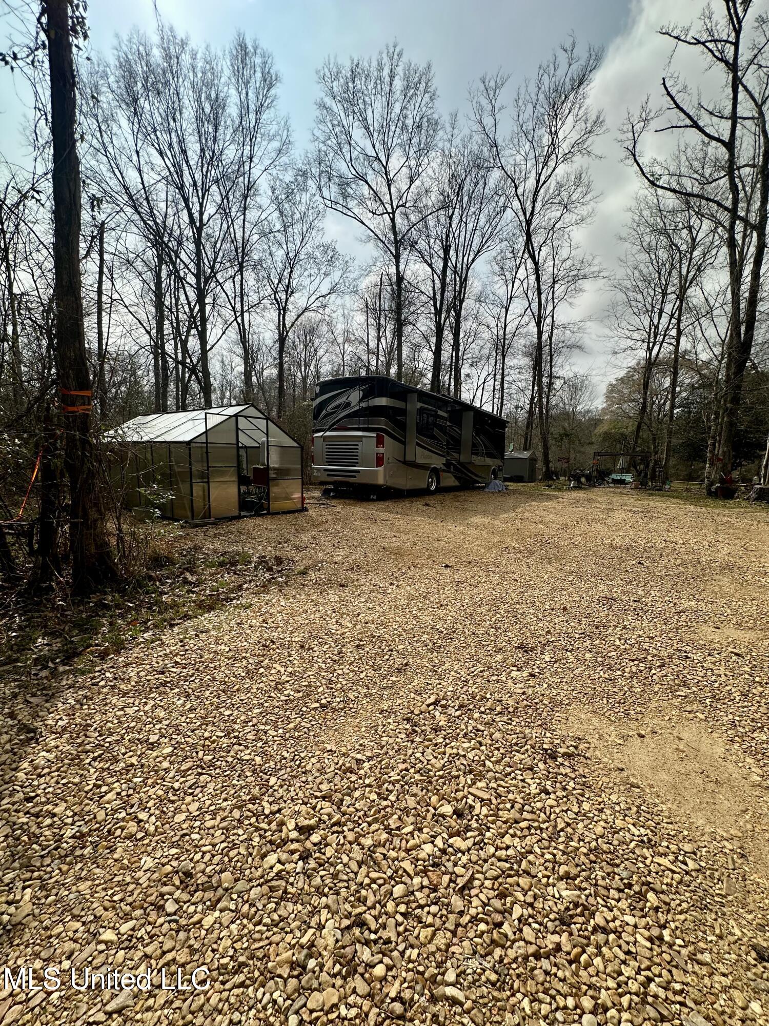 2062-2063 Lazy Creek Road Summit, MS 39666 - Photo 28 of 61 IMG_4664