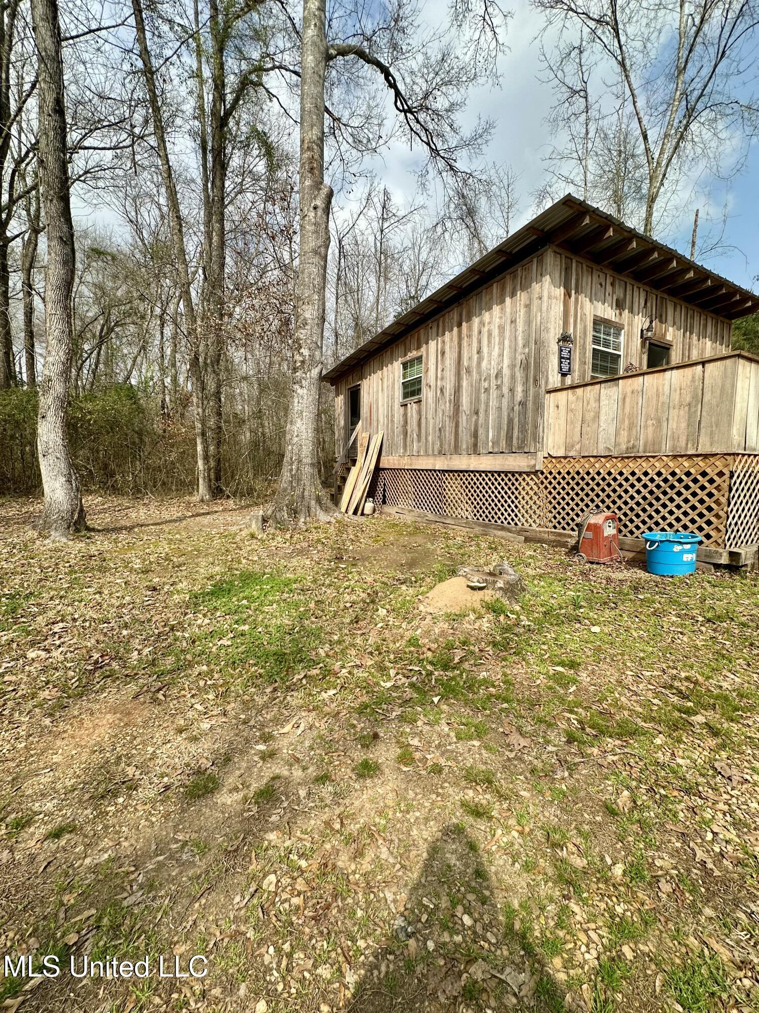 2062-2063 Lazy Creek Road Summit, MS 39666 - Photo 34 of 61 IMG_4667