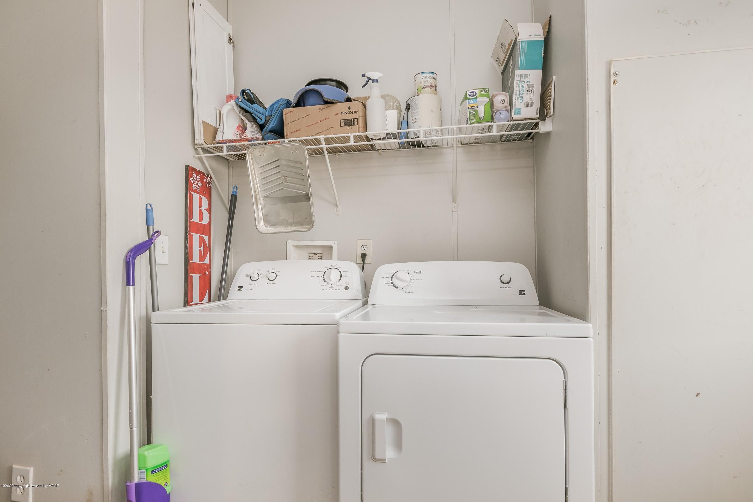1401 Claude Road Amarillo, TX 79118 - Photo 10 of 22 012_Utility Room