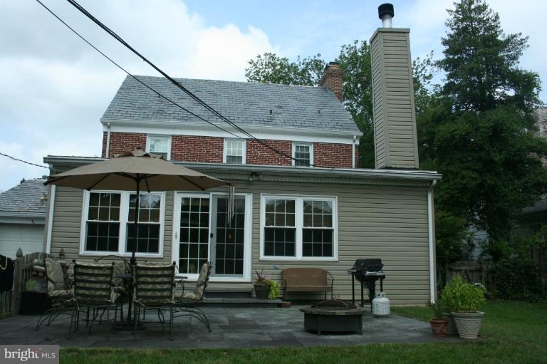 816 Trafalgar Road Towson, MD 21204 - Photo 19 of 29 Exterior (Rear)