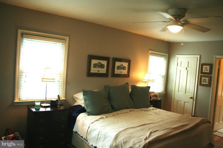 816 Trafalgar Road Towson, MD 21204 - Photo 6 of 29 Bedroom (Master)