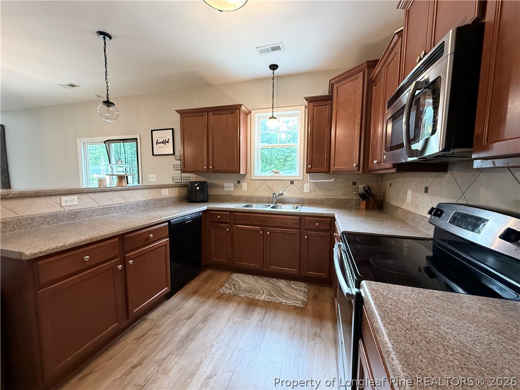 239 Boswell Street Raeford, NC 28376 - Photo 7 of 37