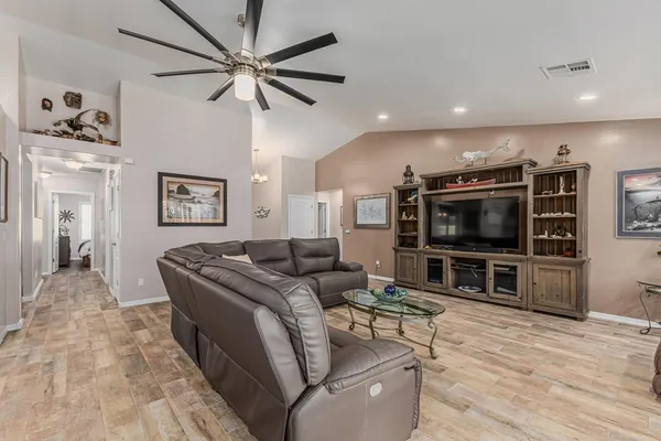 $3,399 | 17475 West Spring Lane, Surprise, AZ 85388