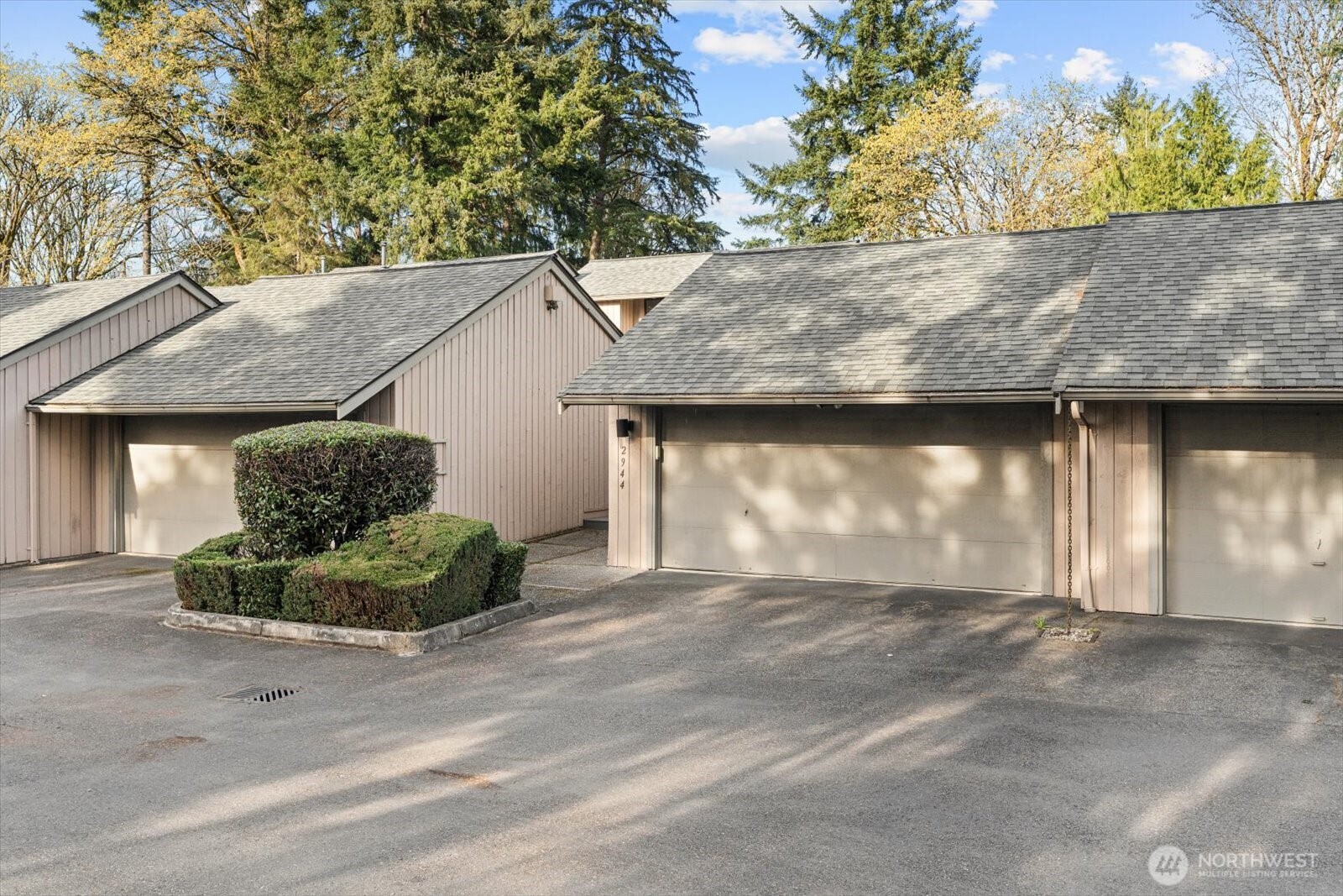 2944 Kennewick Place Northeast Renton, WA 98056 - Photo 6 of 40