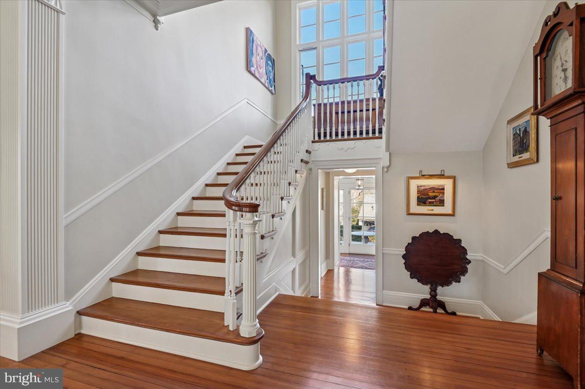 922 Rolandvue Road Baltimore, MD 21204 - Photo 34 of 89 Grand staircase