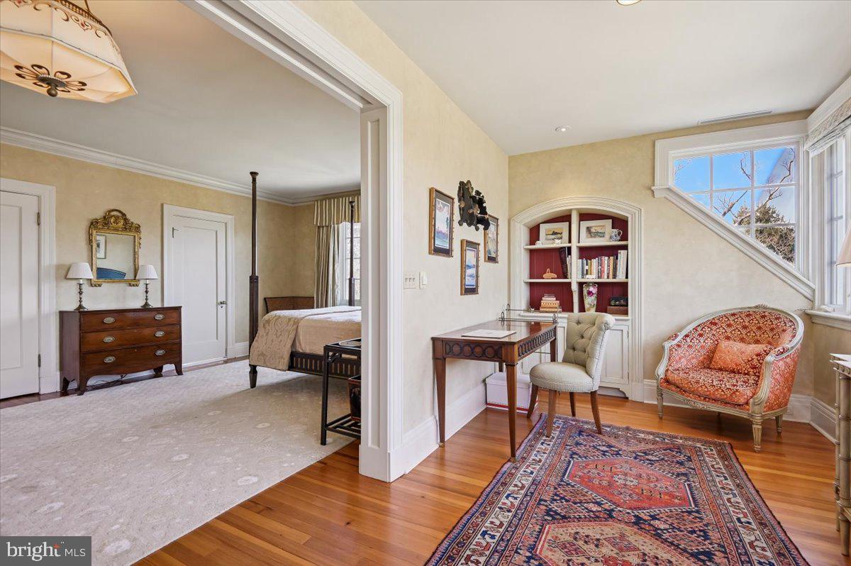 922 Rolandvue Road Baltimore, MD 21204 - Photo 56 of 89 a living room with furniture and wooden floor