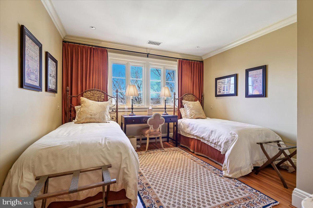 922 Rolandvue Road Baltimore, MD 21204 - Photo 64 of 89 Bedroom