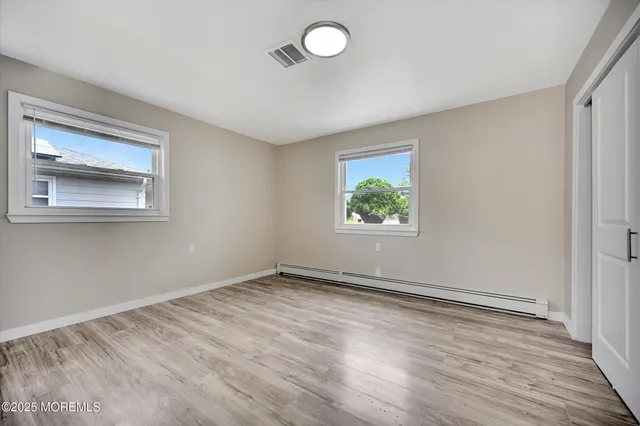 $369,000 | 426 St Thomas Drive, Toms River, NJ 08757