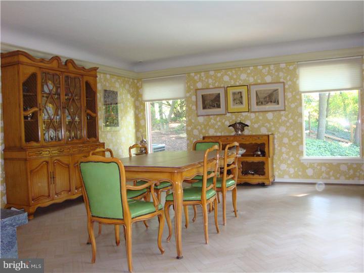1616 Hill Road Reading, PA 19602 - Photo 12 of 22 Dining Room