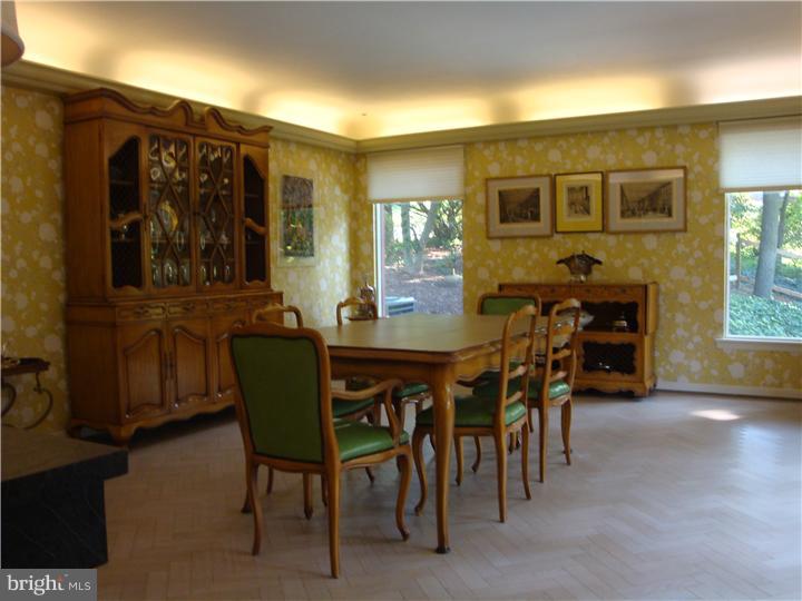 1616 Hill Road Reading, PA 19602 - Photo 13 of 22 Dining Room