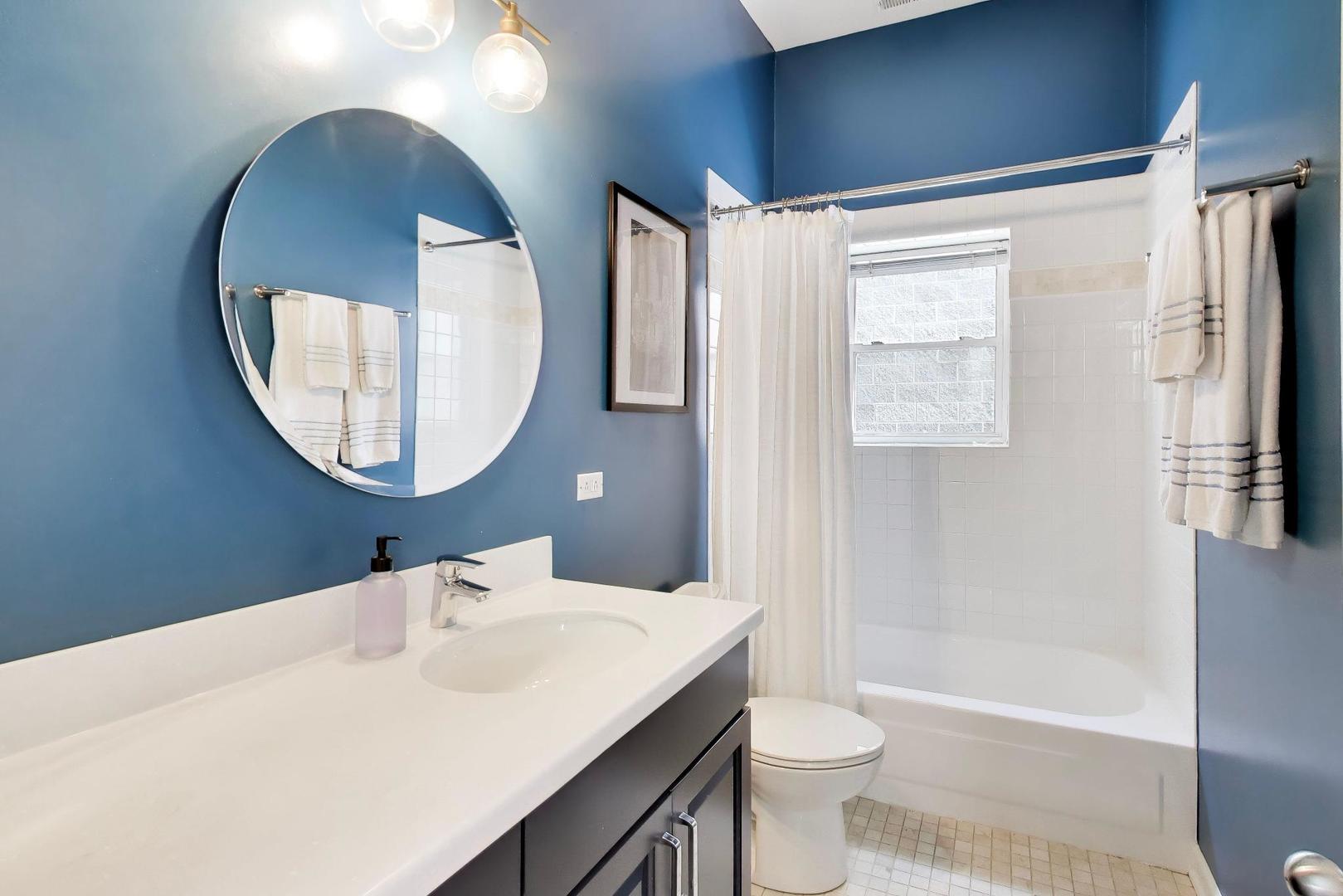 643 West Melrose Street, Unit 3 Chicago, IL 60657 - Photo 21 of 25