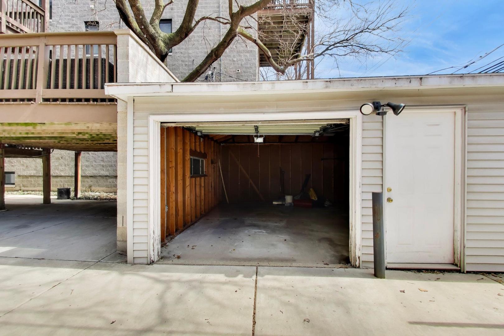 643 West Melrose Street, Unit 3 Chicago, IL 60657 - Photo 24 of 25