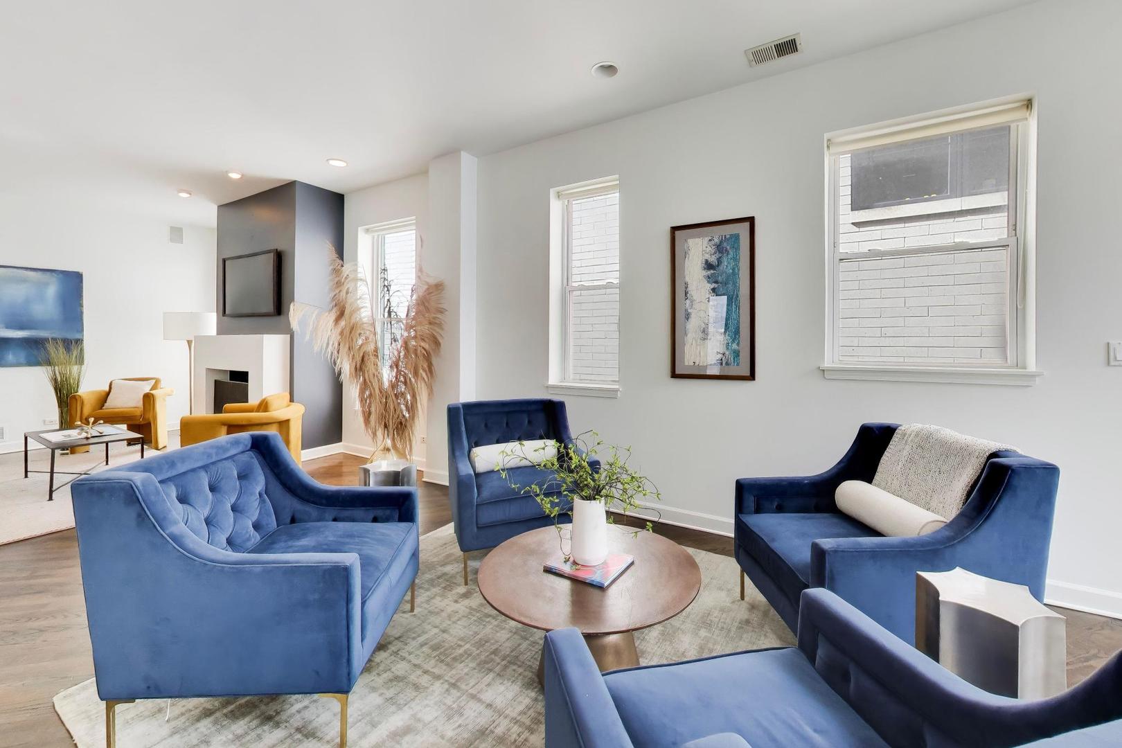 643 West Melrose Street, Unit 3 Chicago, IL 60657 - Photo 5 of 25