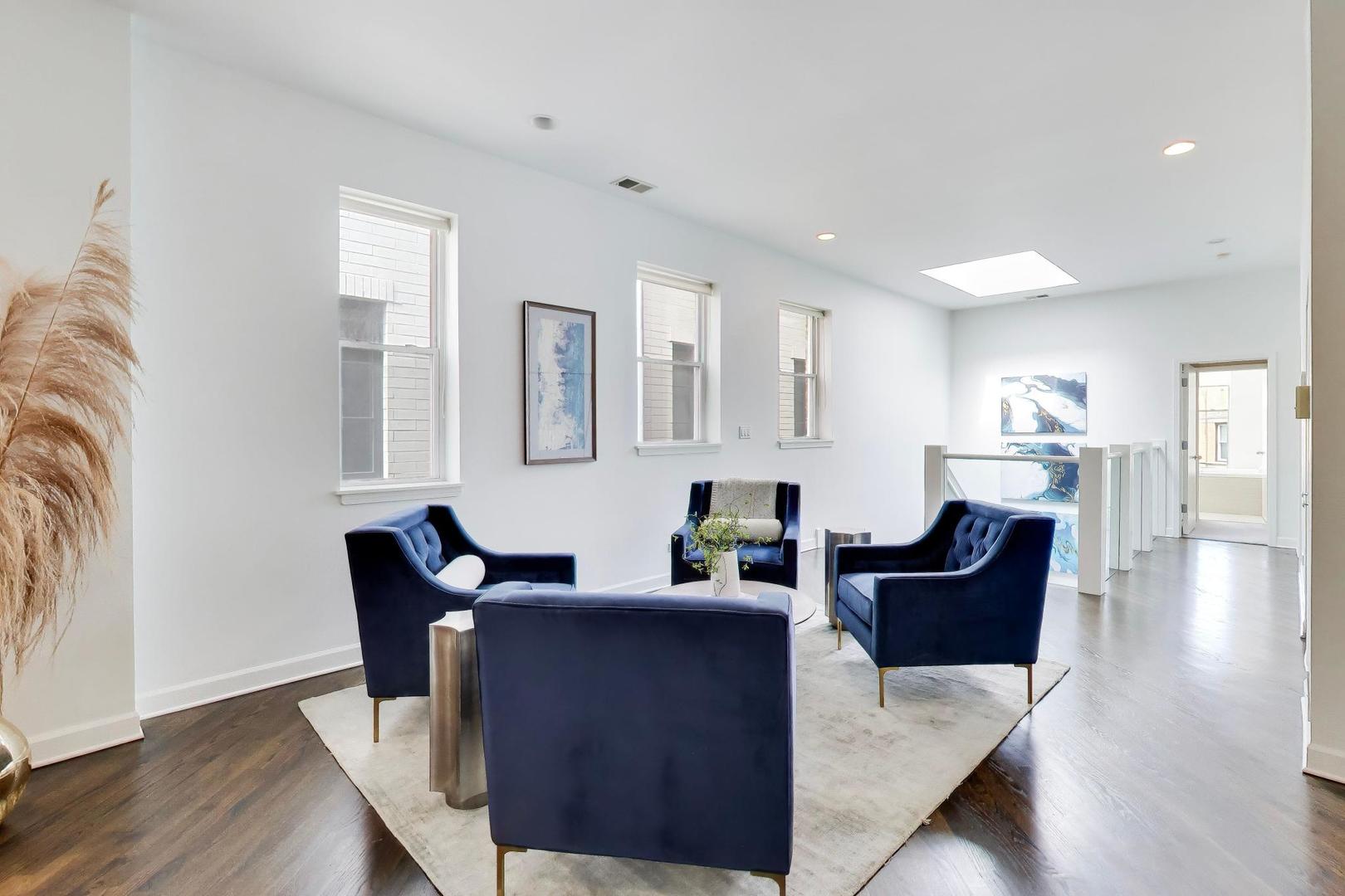 643 West Melrose Street, Unit 3 Chicago, IL 60657 - Photo 6 of 25