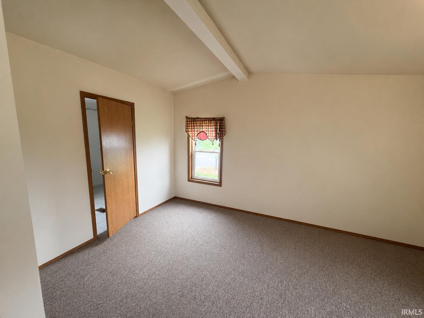 890 West Scheckler Road Columbia City, IN 46725 - Photo 4 of 20