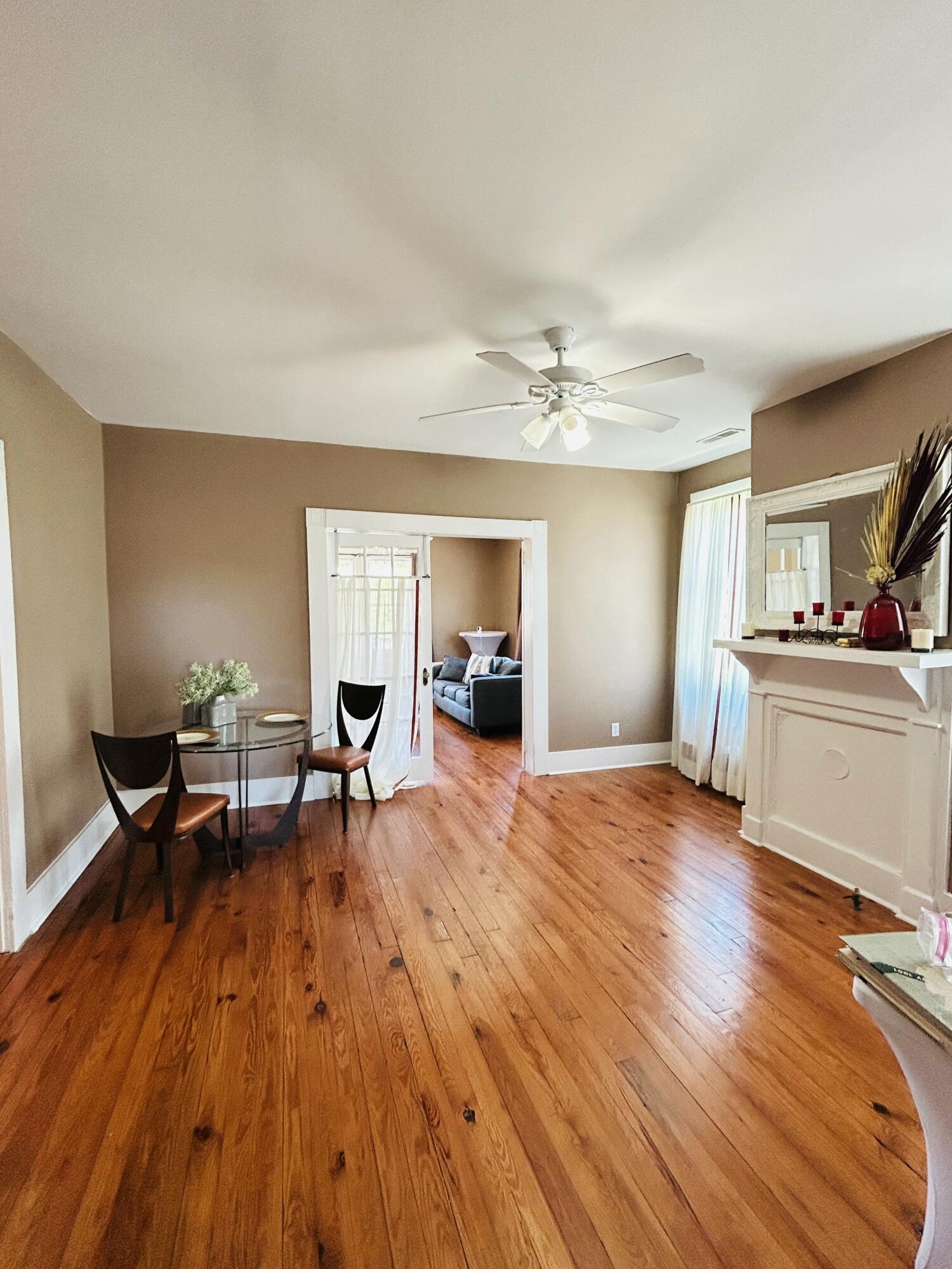 117 Fishburne Street, Unit B Charleston, SC 29403 - Photo 6 of 10 IMG_3588