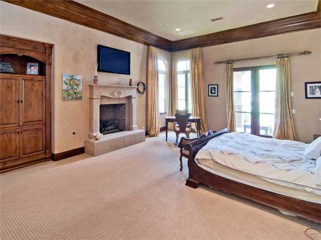 16575 Via Lago Azul Rancho Santa Fe, CA 92067 - Photo 14 of 18 Gallery Image 14